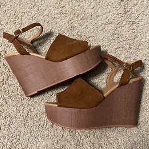 Boutique wedges size 8